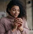 Técnica mindfulness pode ser aplicada em diversas ocasiões do dia  Foto: ARUTA Images / Adobe Stock