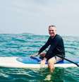 Dom tinha paixões como esportes ao ar livre, como stand up paddle e ciclismo  Foto: Alberto Almendariz / BBC News Brasil