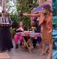 No último sábado, 11, Talitha Morete foi acusada de racismo estrutural no 'É de Casa'. Nesta terça, 14, apresentadora publicou pedido de desculpas em seu perfil oficial.  Foto: TV Globo e Instagram/@talithamorete / Estadão
