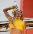 Pabllo Vittar se apresenta durante a 26ª Parada do Orgulho LGBT+ na Avenida Paulista  Foto: Danilo M Yoshioka / Futura Press