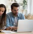 Problemas financeiros podem desencadear brigas sérias e resultar até em divórcio  Foto: Shutterstock / Alto Astral