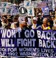 Protesto pela manutenção do direito ao aborto nos EUA no início dos anos 1990  Foto: Getty Images / BBC News Brasil
