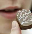 A indústria do chocolate está sendo pressionada a resolver questões éticas e de sustentabilidade  Foto: Getty Images / BBC News Brasil