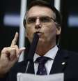 Jair Bolsonaro durante discurso na tribuna da Câmara, em abril de 2016, quando ainda era deputado federal  Foto: Nilson Bastian / Câmara dos Deputados / BBC News Brasil