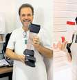 Lourival e Rebecca Costa com as peças; objetivo é ampliar acesso  Foto: Arquivo pessoal
