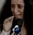 Maria Bethânia rebate Sugamele: "Vai você antes (para o céu) de mim"  Foto: Reprodução