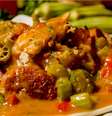 Frango com quiabo é um prato típico de Minas Gerais ( Imagem: Shutterstock)  Foto: Portal EdiCase