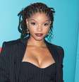 Halle Bailey viverá Ariel em live-action de 'A Pequena Sereia', que deve ser lançado em 2023. Além de atriz, ela faz parte da dupla Chloe X Halle com sua irmã  Foto: Reuters
