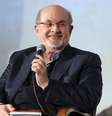 Salman Rushdie apresenta melhora em quadro de saúde  Foto: ANSA / Ansa - Brasil