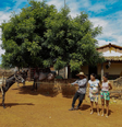 A água que chega à casa de Valmira Fernandes de Araújo (ao centro) no povoado vizinho da Mata Fria, sai de um antigo poço privado com alto índice de sais. É um risco para a saúde e para aparelhos domésticos  Foto: Wilton Júnior/Estadão