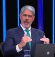 Bonner foi criticado por reagir com deboche diante do presidente  Foto: Reprodução/TV