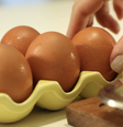 Saber escolher os ovos no supermercado é o primeiro passo para o sucesso das receitas  Foto: Giu Giunti - O Melhor Prato
