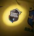 'Patch' com mensagem antirracista será estampada na camisa das equipes no futebol brasileiro   Foto: Lucas Figueiredo/CBF