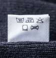 Veja o que cada um dos símbolos nas etiquetas das roupas significa  Foto: Alto Astral