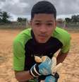 Maycon Silva é conhecido por ser o goleiro do Luva de Pedreiro  Foto: Reprodução/Instagram