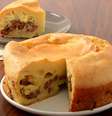Guia da Cozinha - Torta prática de pão de queijo com calabresa  Foto: Guia da Cozinha