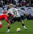 Corinthians e Inter empatam e perdem chance de assumir vice-liderança    Foto: Estadão