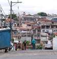 A péssima distribuição da cidade que separou o espaço em que vivemos em Centro e Periferia, reproduz a hierarquia socioeconômica que também separa pessoas.  Foto: iStock