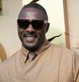 Idris Elba chega na estreia britânica de 'Beast' em Londres  Foto: Reuters