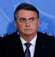 Bolsonaro admite que 'aloprou' e 'perdeu a linha' ao dizer que não era 'coveiro'  Foto: Ueslei Marcelino/File Photo / Reuters