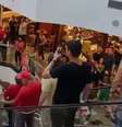 Petistas fazem manifestação relâmpago em shopping de Brasília   Foto: Reprodução
