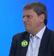 Tarcísio de Freitas esquece o próprio local de votação em entrevista   Foto: TV Vanguarda / Reprodução