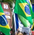 Apoiadores do presidente brasileiro Jair Bolsonaro em protesto em Brasília  Foto: Andressa Anholete/Getty Images / BBC News Brasil