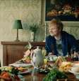 Ed Sheeran no clipe de 'Celestial', colaboração com Pokémon  Foto: Ed Sheeran / Divulgação