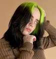 Billie Eilish responde às críticas para ser mais feminina  Foto: Deezer / The Music Journal