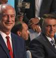 Bolsonaro observa Ciro Gomes durante o debate na Globo  Foto: Érica Martin/The News2 / Estadão