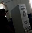 As eleições ocorreram entre 8h e 17h (horário de Brasília).  Foto: REUTERS/ Diego Vara