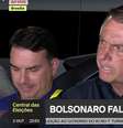 Bolsonaro pediu a jornalista de 'O Globo' para falar mais baixo em entrevista coletiva  Foto: Reprodução/TV