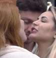 'A Fazenda 14': Deolane é acusada de agressão após briga com Deborah  Foto: Mix Me