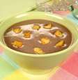 Guia da Cozinha - Creme de feijão fradinho com frango: se aqueça com muito sabor  Foto: Guia da Cozinha