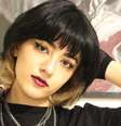Nika Shakarami, de 16 anos, morreu nos recentes protestos no Irã  Foto: Nika Shakarami / BBC News Brasil