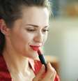 Batom durar mais dicas  Foto: Shutterstock / Alto Astral