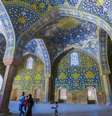 O Irã possui famosos marcos de sua tradição islâmica, como a mesquita Shah, do século 17, em Isfahan  Foto: Getty Images / BBC News Brasil