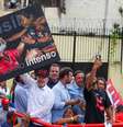 Candidato à Presidência, Lula (PT) participa de comício no Complexo Alemão, no Rio de Janeiro  Foto: Reuters
