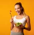 Saladas proporcionam uma alimentação leve e nutritiva  Foto: Shutterstock / Portal EdiCase