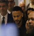 Com início no dia 17 de outubro, o julgamento do atacante tende a se estender até o dia 31 de outubro. Entre os dias 21 e 28, Neymar deve prestar depoimento, sem obrigatoriedade de presença no tribunal.  Foto: Poder360
