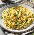 Macarrão ao alho e óleo  Foto: Shutterstock / Portal EdiCase