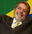 Lula comemora sua eleição ao Planalto, em 27 de outubro de 2002  Foto: DW / Deutsche Welle