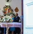Julia, filha de Susana Naspolini, se despede de sua mãe  Foto: Victor Chapetta/Agnews