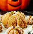 Guia da Cozinha - Em clima de Halloween, teste um lindo brigadeiro de abóbora com coco!  Foto: Guia da Cozinha