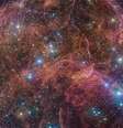 O 'famtasma" da supernova Vela em imagem do telescópio VLT Survey da ESO  Foto: Divulgação / ESO/VPHAS+ team