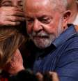 Janja e Lula durante discurso de petista após ele ser eleito presidente do País   Foto: REUTERS/Carla Carniel
