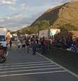Caminhoneiros fecharam na madrugada desta segunda-feira, 31, os dois sentidos de um trecho da rodovia Presidente Dutra, mais conhecida como Via Dutra, que liga a cidade de São Paulo ao Rio de Janeiro. Esta é mais uma ação de bloqueio realizada pelos manifestantes em diferentes estradas do País, em protesto contra a vitória de Luiz Inácio Lula da Silva (PT) na eleição deste domingo, 30. Foto: REPRODUÇÃO / TWITTER  Foto: Reprodução/Twitter / Estadão