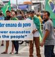 Bloqueio na BR-101 em Palhoça, região metropolitana de Florianópolis, em Santa Catarina. Estado deu vitória a Bolsonaro, com 69% dos votos, e agora sofre com desabastecimento de supermercados  Foto: AFP / BBC News Brasil