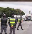 Bolsonaristas durante bloqueios de rodovias em São Paulo  Foto: WERTHER SANTANA/ESTADÃO - 02/11/2022 / Estadão