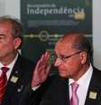 O vice-presidente eleito Geraldo Alckmin (PSD) e o petista Aloisio Mercadante no Palácio do Planalto em Brasilia-DF, após realizar a primeira reunião de transição de governo com o ministro chefe da casa cilvil, Ciro Nogueira (PP).  Foto: Wilton Junior / Estadão / Estadão
